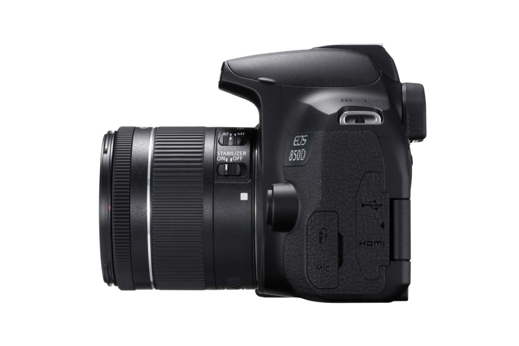 Die Canon EOS 850D in der Seitenansicht